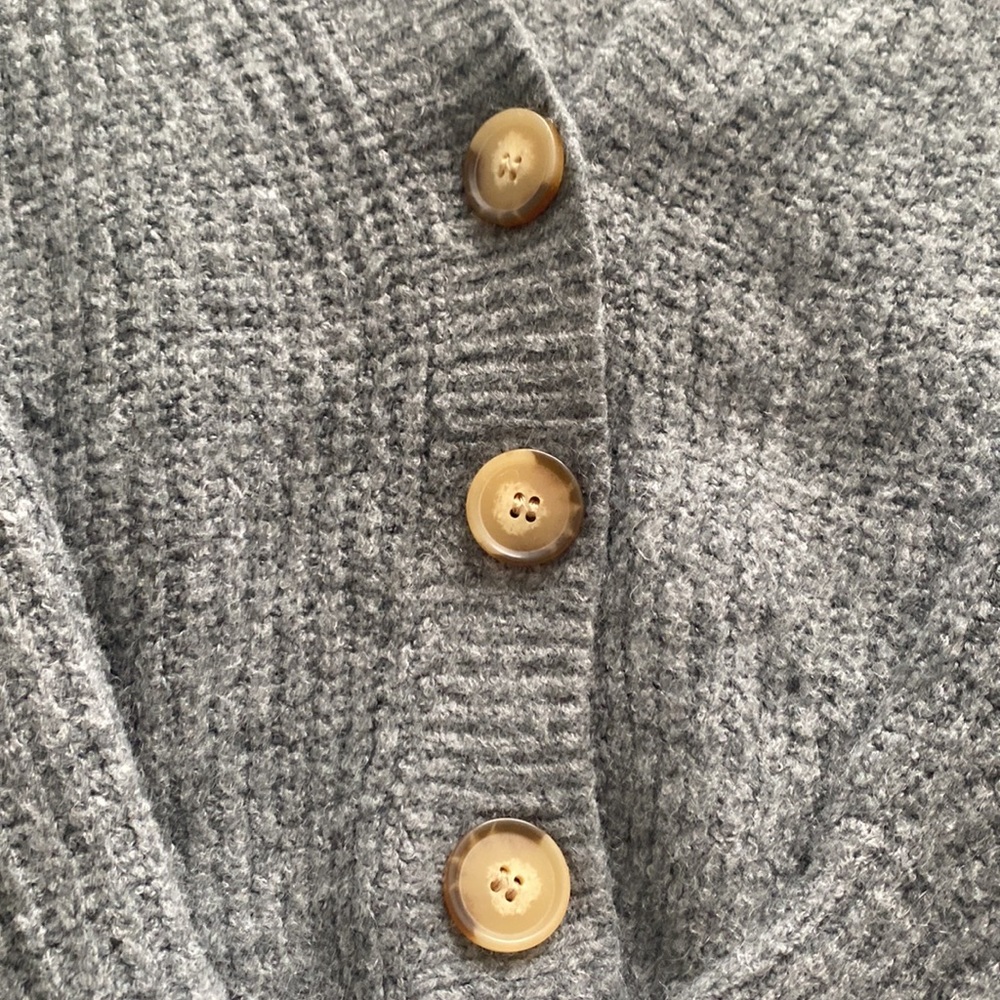 Sweater - Picture 3 of 3